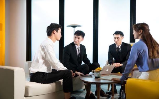 临港开启商机之门，临港招商办的使命与作用